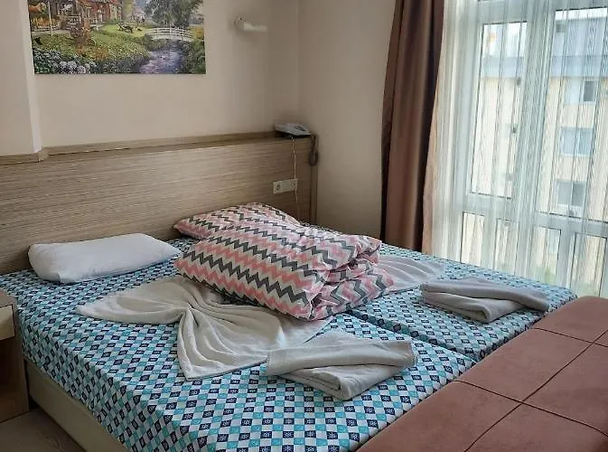 公寓式酒店 Larsens 阿拉尼亚