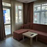 Larsens Ξενοδοχείο με διαμερίσματα *